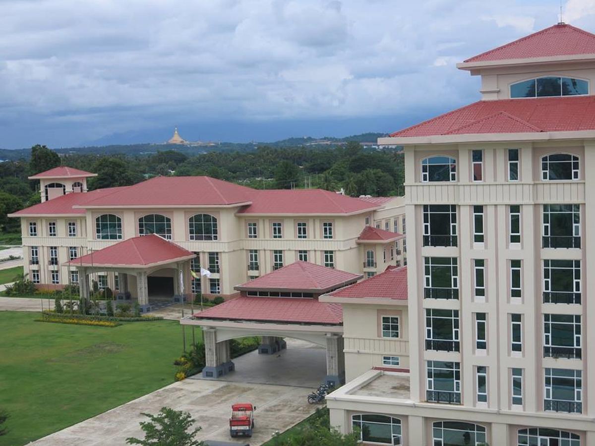 The Hotel Grand Ace Naypyidaw Exteriör bild