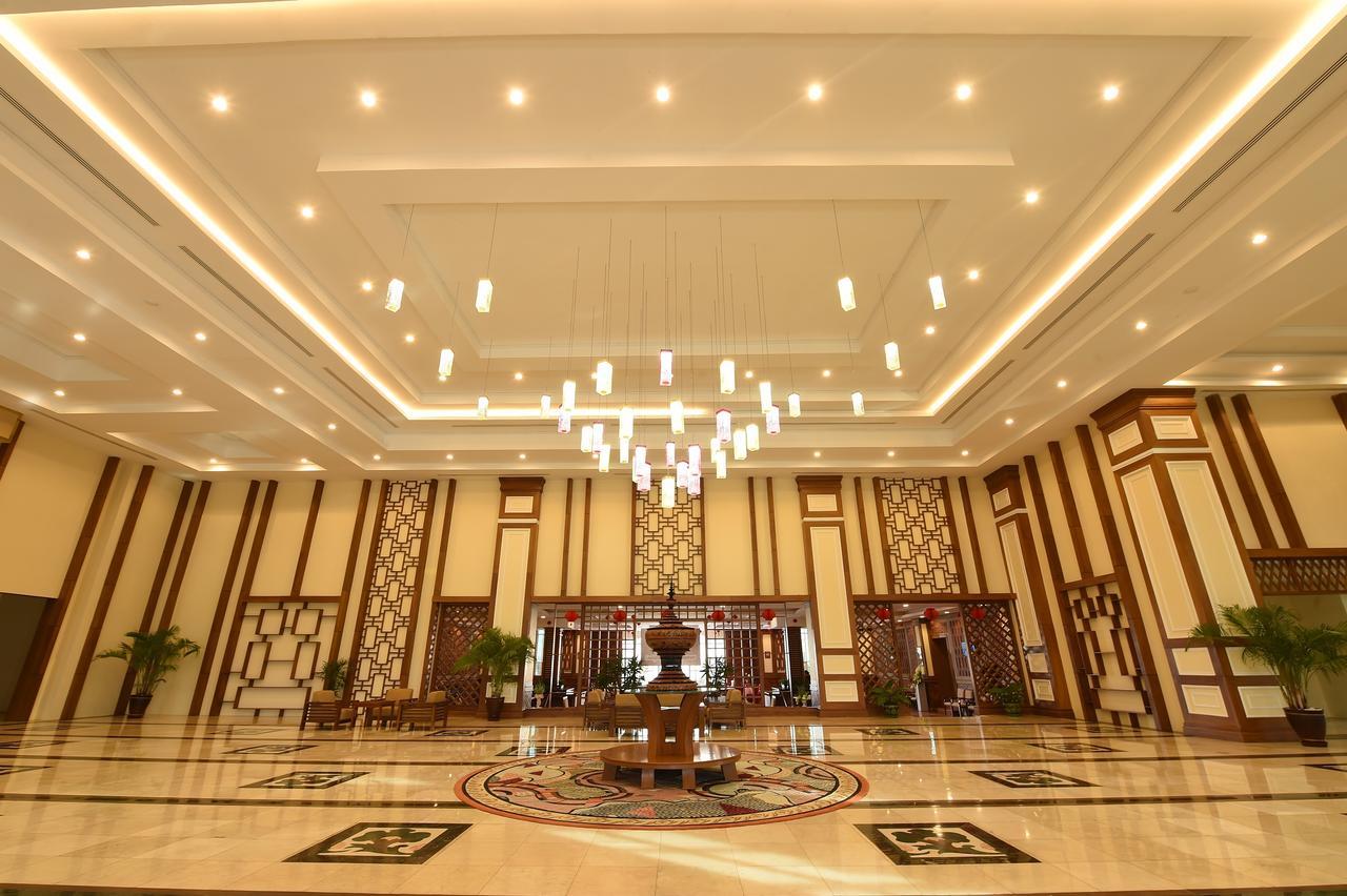 The Hotel Grand Ace Naypyidaw Exteriör bild