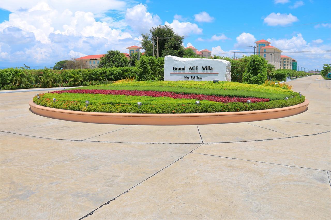 The Hotel Grand Ace Naypyidaw Exteriör bild