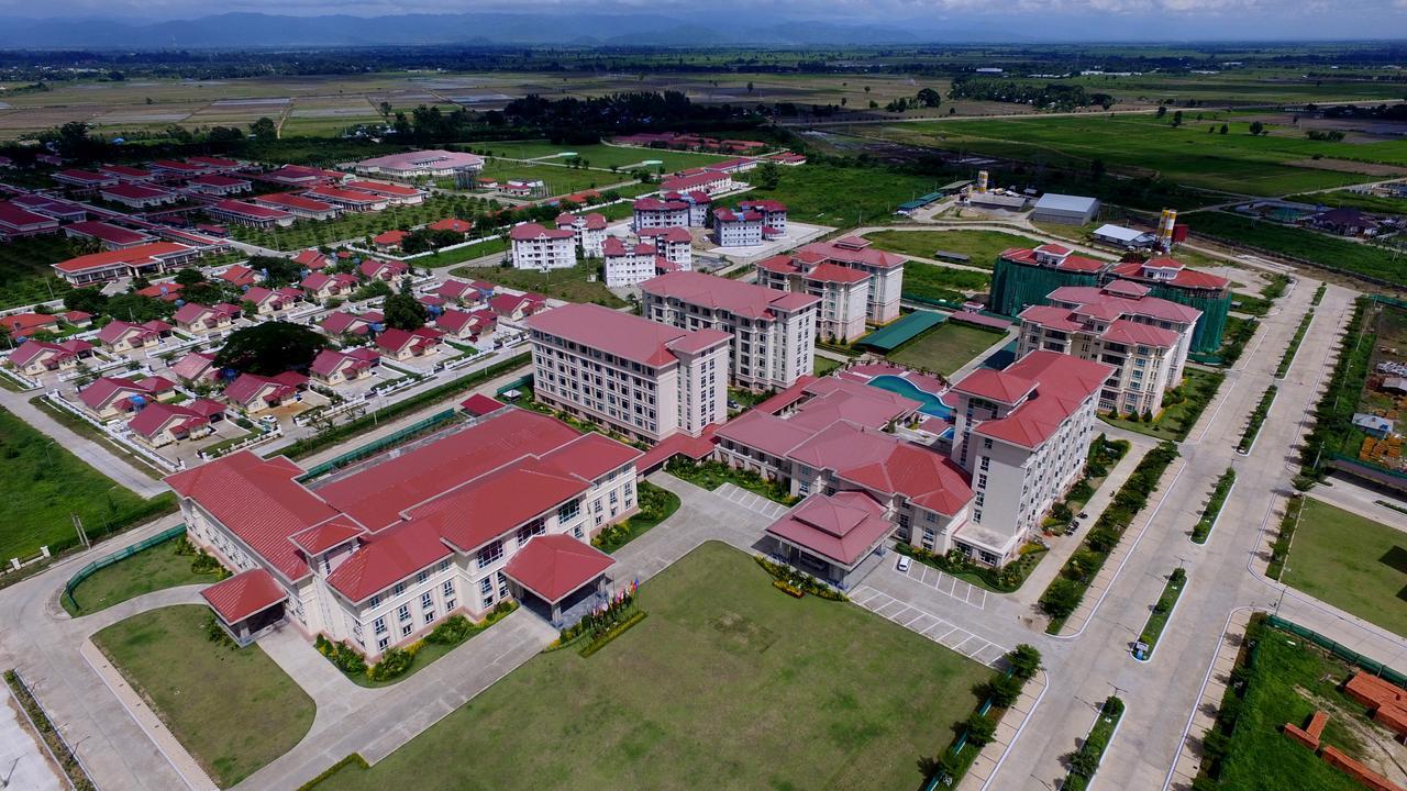 The Hotel Grand Ace Naypyidaw Exteriör bild